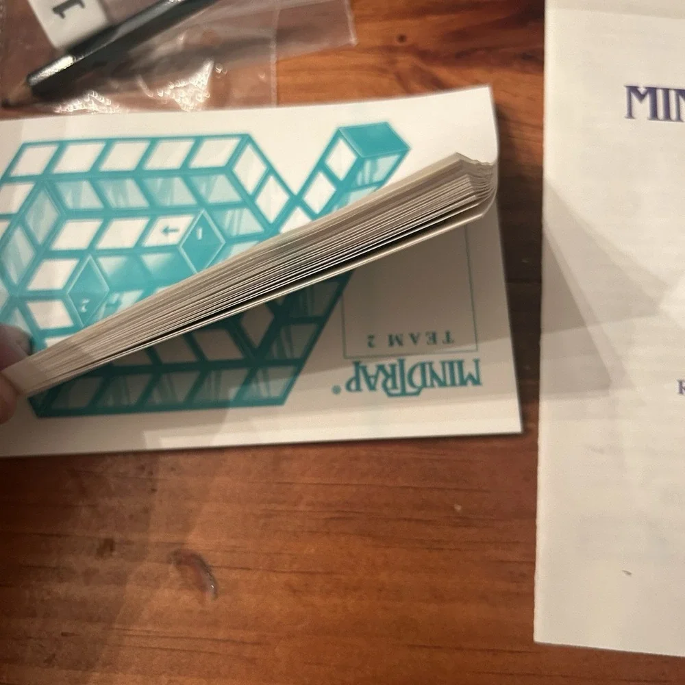 MindTrap Game (Pressman,‎ 1996) Puzzles Murder Mystery Pre Owned